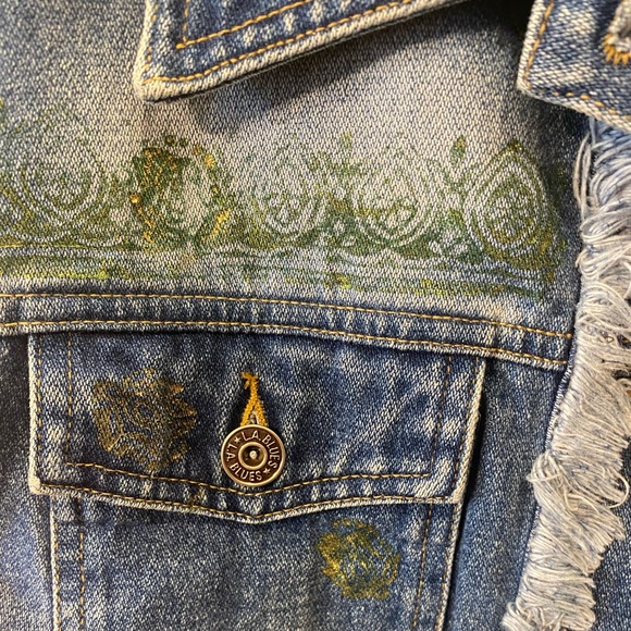 Reworked denim jacket - Picture 2 of 4